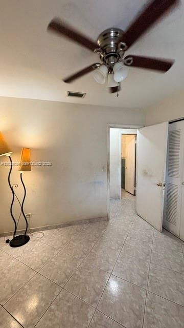 For Sale: $419,000 (3 beds, 1 baths, 912 Square Feet)
