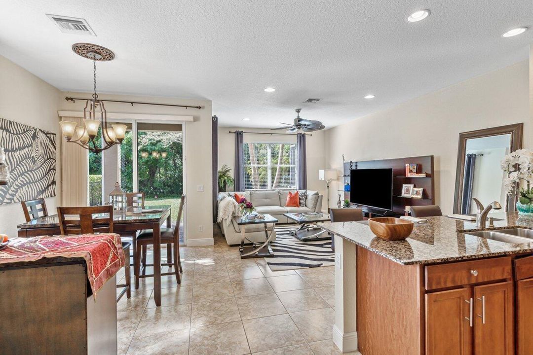 Living/Dining