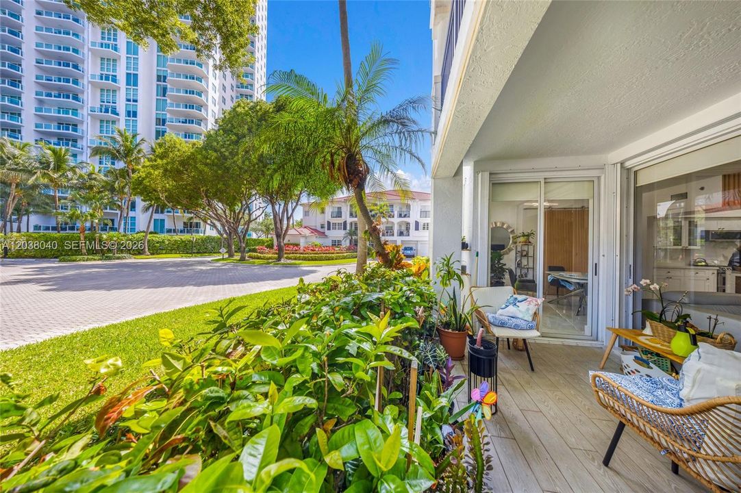 For Sale: $620,000 (3 beds, 2 baths, 1320 Square Feet)