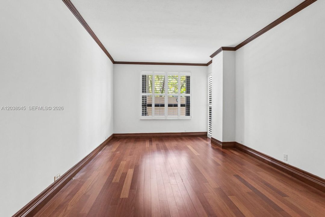В аренду: $8,200 (2 спален, 2 ванн, 1537 Квадратных фут)