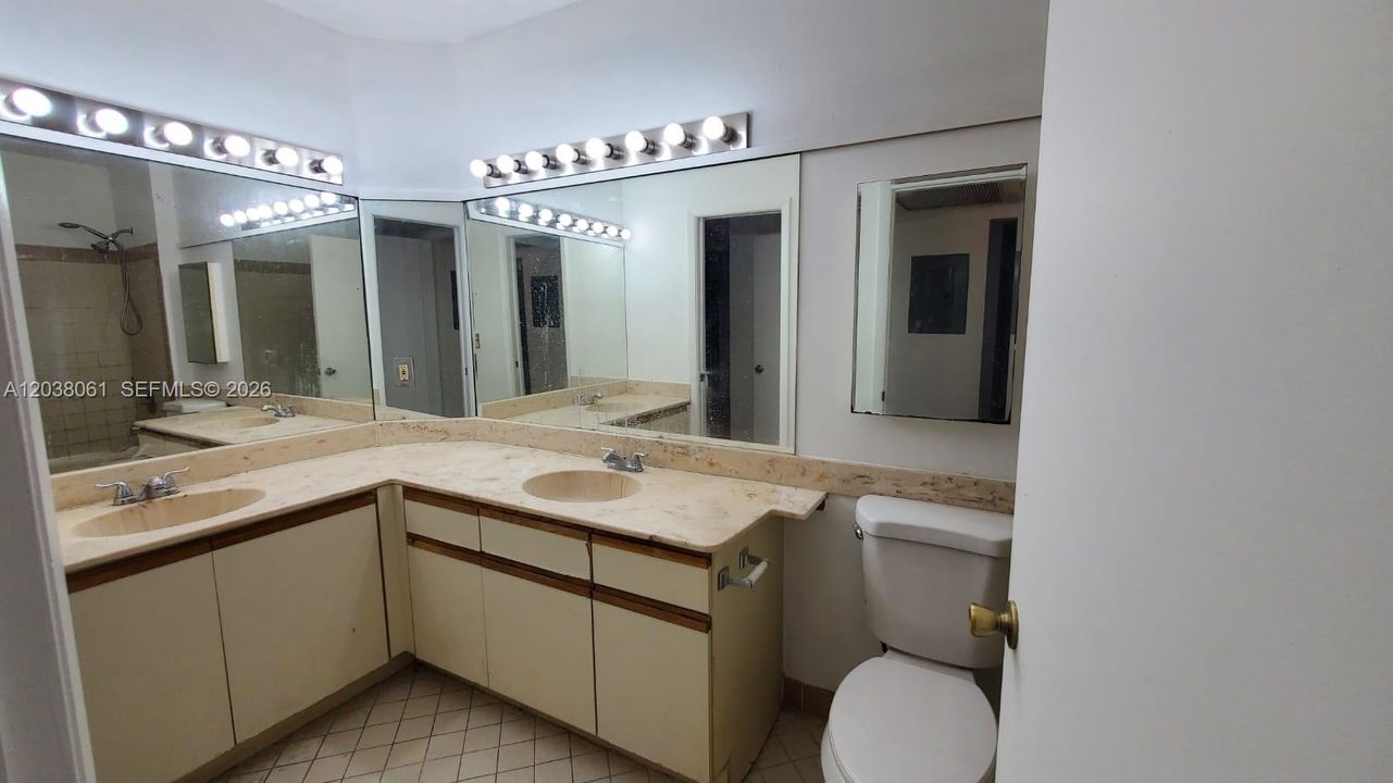 В аренду: $1,850 (1 спален, 1 ванн, 764 Квадратных фут)