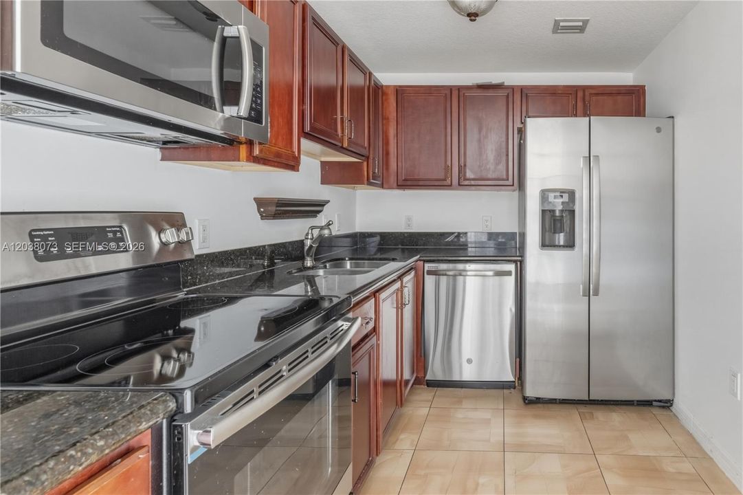 En Renta: $2,500 (2 camas, 2 baños, 1027 Pies cuadrados)