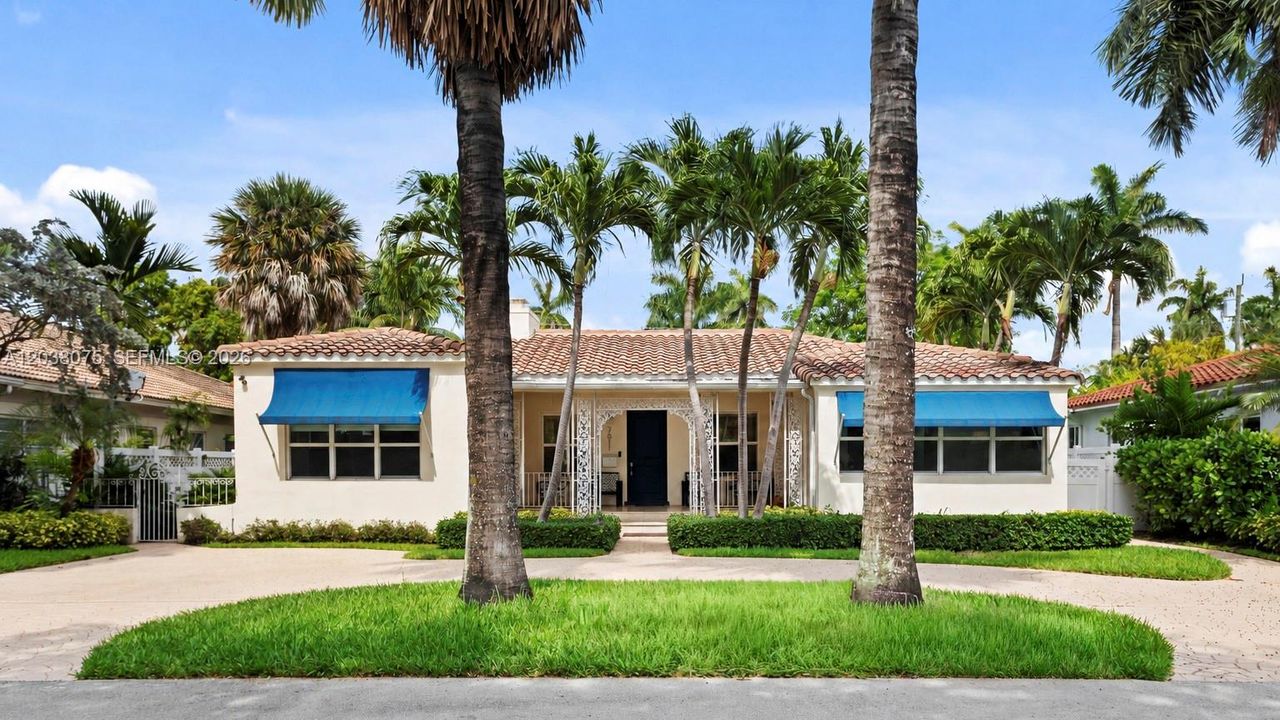 For Sale: $2,100,000 (4 beds, 3 baths, 1974 Square Feet)
