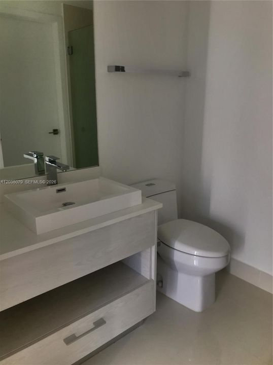 For Rent: $3,200 (1 beds, 1 baths, 541 Square Feet)