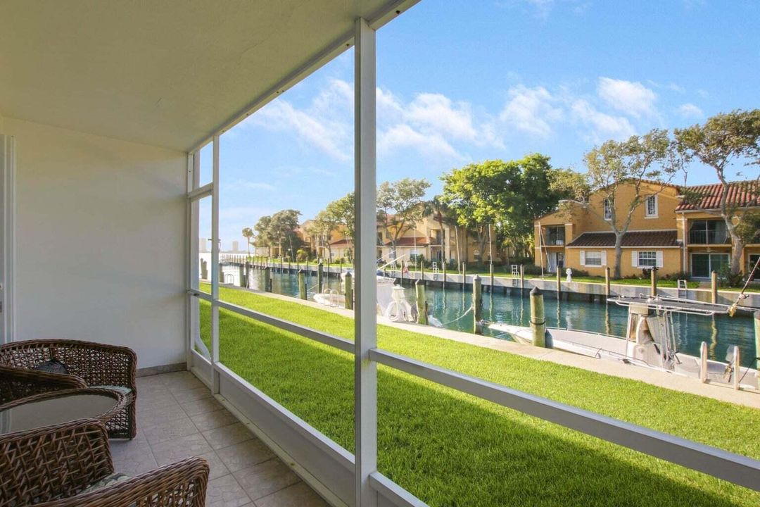 Screened Patio