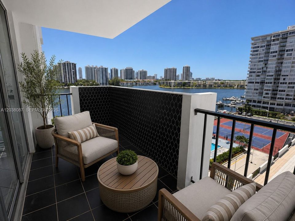 For Sale: $168,900 (1 beds, 15 baths, 887 Square Feet)