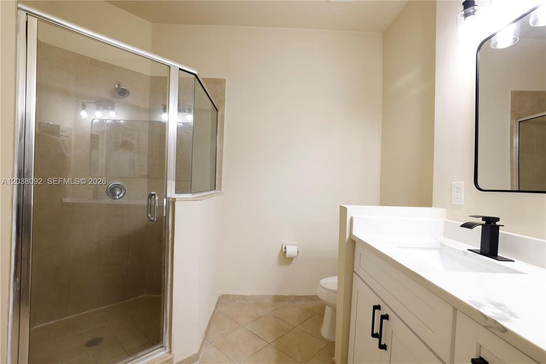 Master Bathroom 2nd Floor