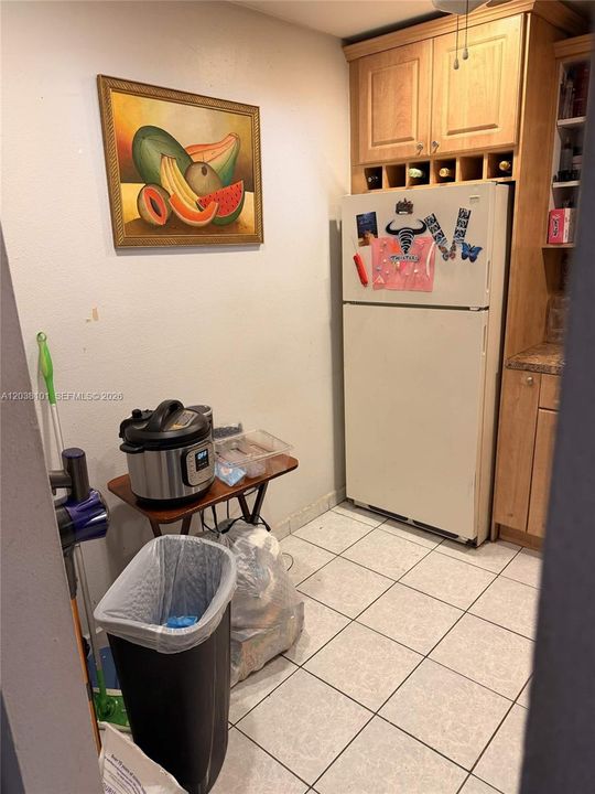 В аренду: $1,850 (1 спален, 1 ванн, 755 Квадратных фут)