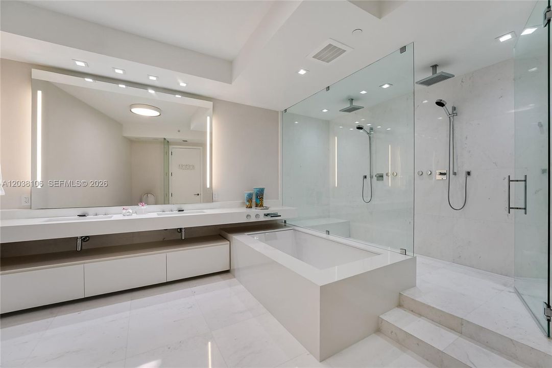 For Sale: $6,900,000 (4 beds, 4 baths, 4154 Square Feet)