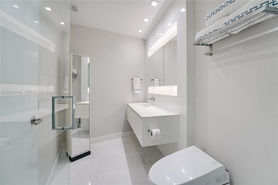 For Sale: $6,900,000 (4 beds, 4 baths, 4154 Square Feet)