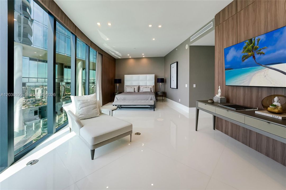 For Sale: $6,900,000 (4 beds, 4 baths, 4154 Square Feet)