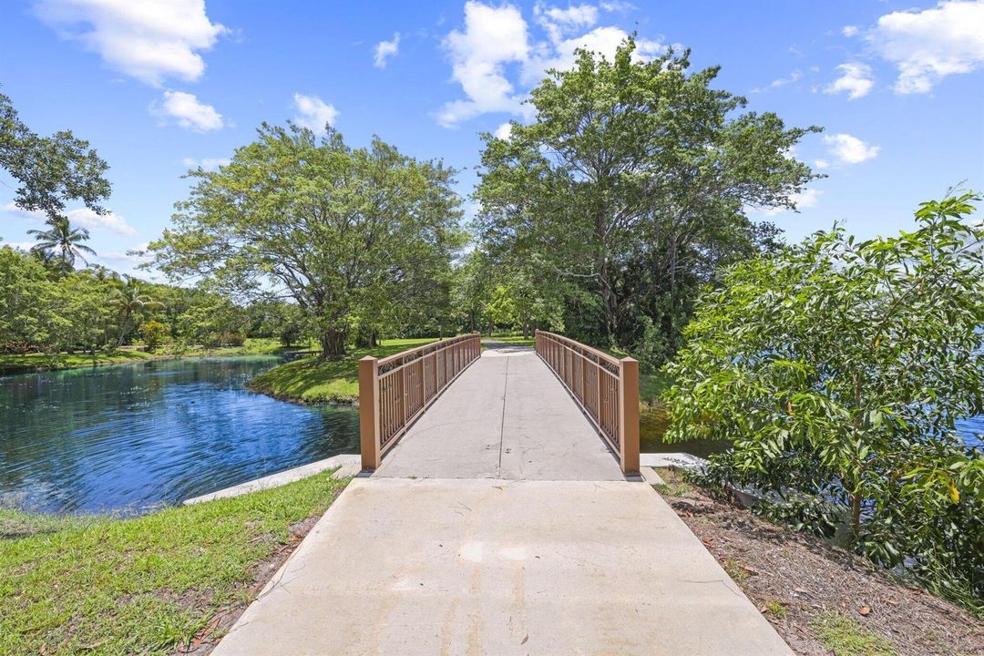 6001 Le Lac Road - 30.jpg-SMALL
