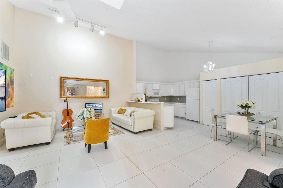 21-web-or-mls-DSC07963