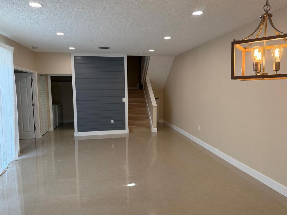 Living Room (1)