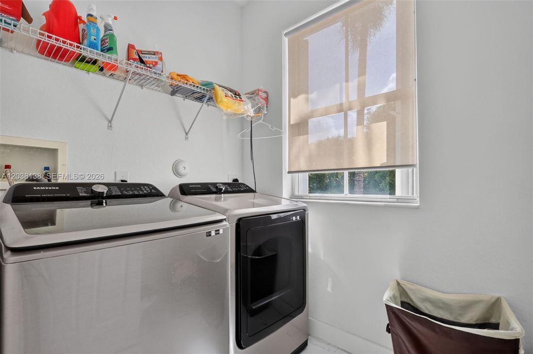 For Rent: $4,500 (3 beds, 2 baths, 2421 Square Feet)