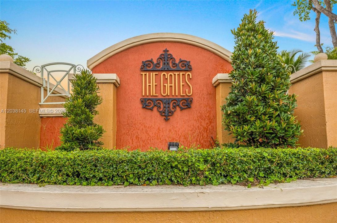 For Rent: $2,850 (2 beds, 2 baths, 980 Square Feet)