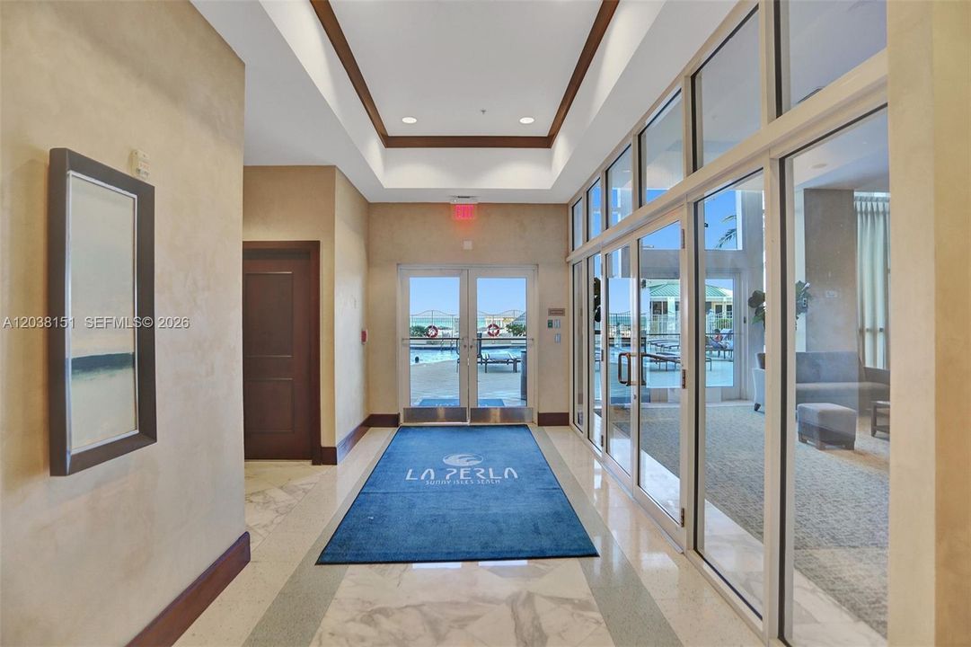 For Sale: $1,449,000 (2 beds, 2 baths, 1698 Square Feet)