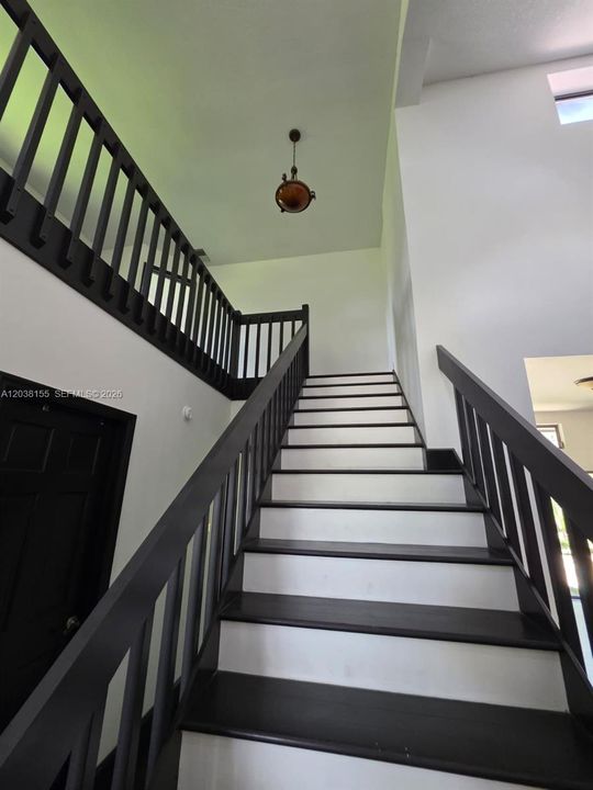 For Sale: $675,000 (4 beds, 2 baths, 3022 Square Feet)