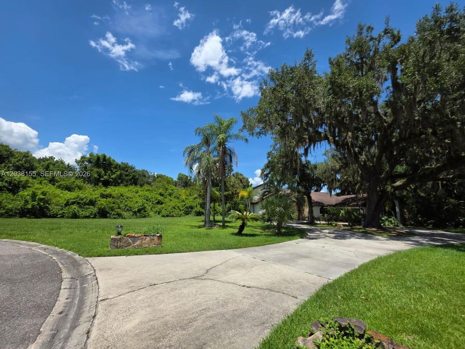 For Sale: $675,000 (4 beds, 2 baths, 3022 Square Feet)