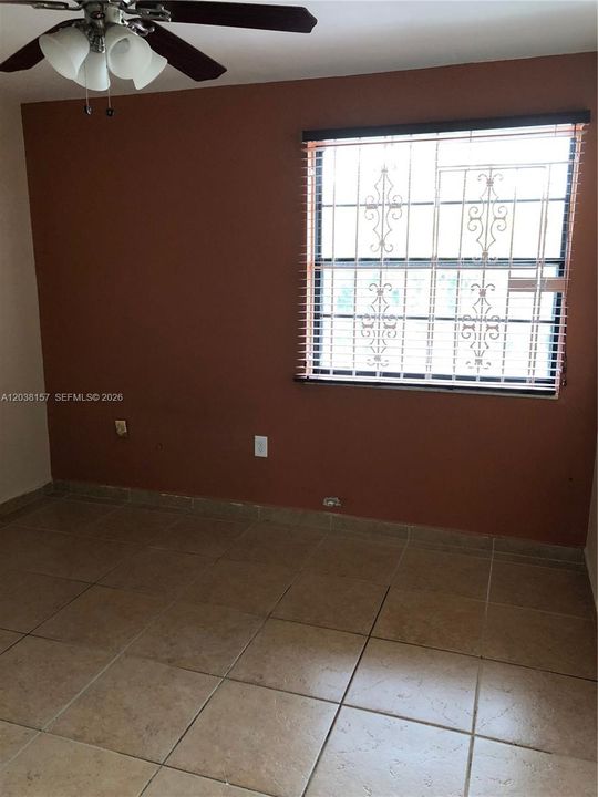 В аренду: $2,900 (3 спален, 2 ванн, 1229 Квадратных фут)
