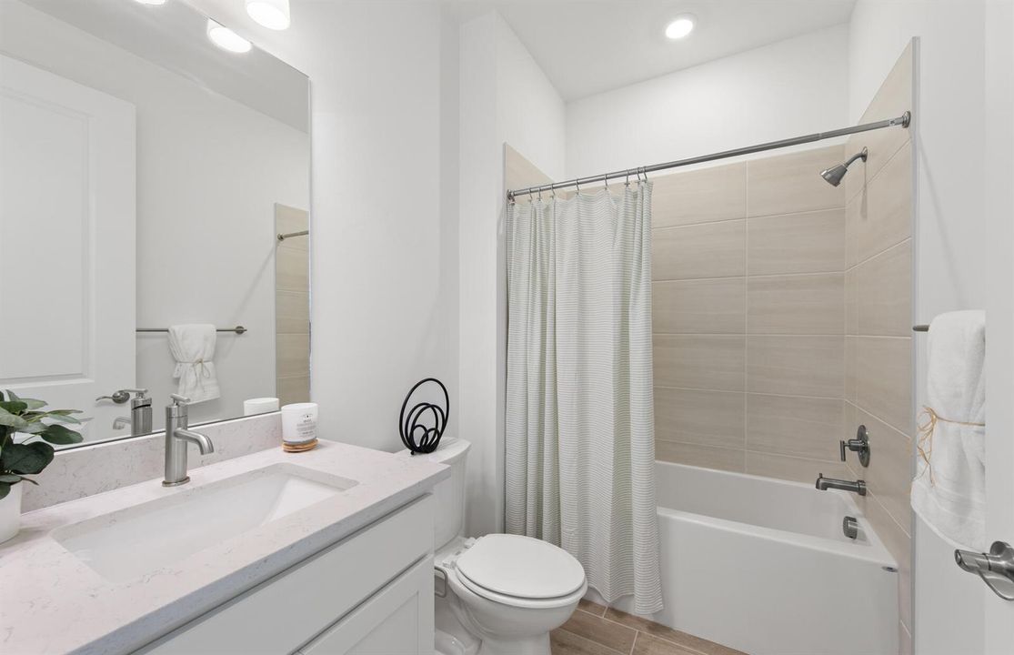 SWFL_DV_TWK_37650_Mystique_bath 2