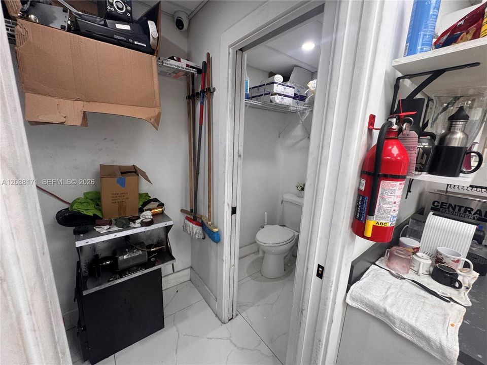 На продажу: $349,990 (0 спален, 0 ванн, 0 Квадратных фут)