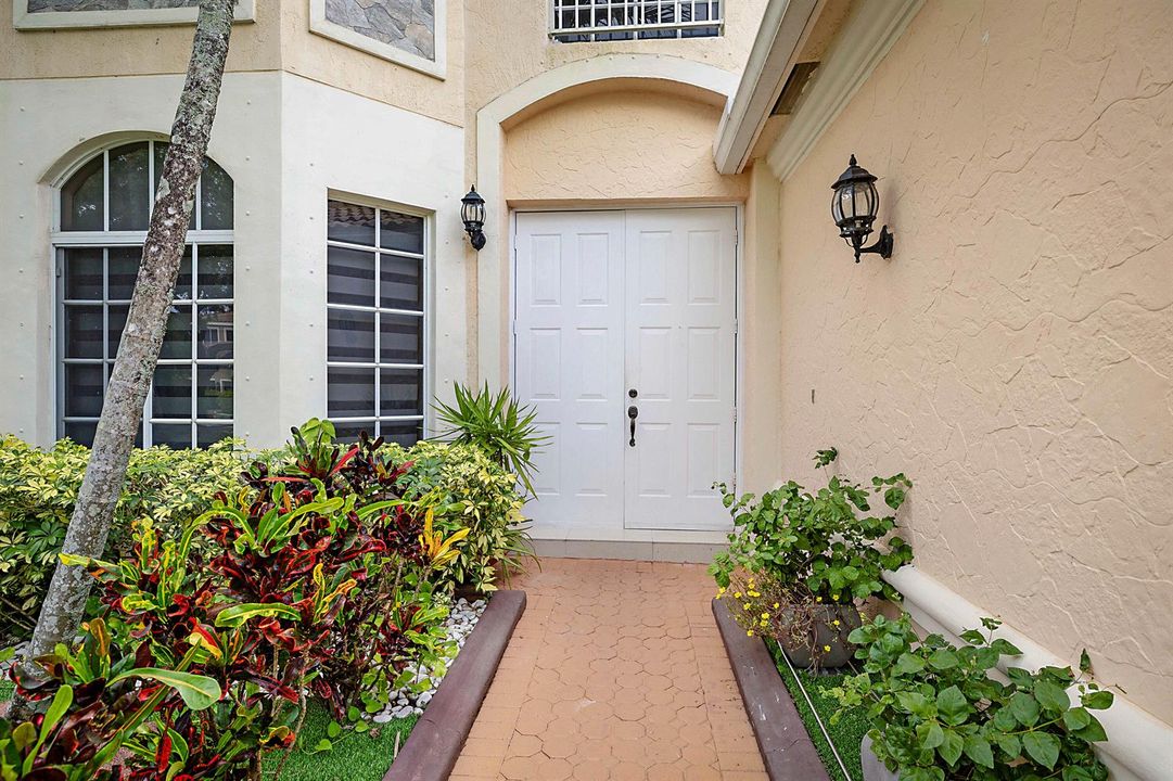6401 SW 195th Ave -3