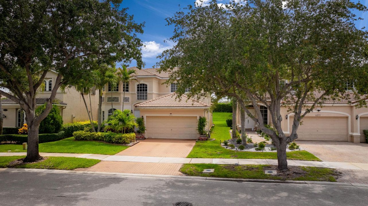 6401 SW 195th Ave -40