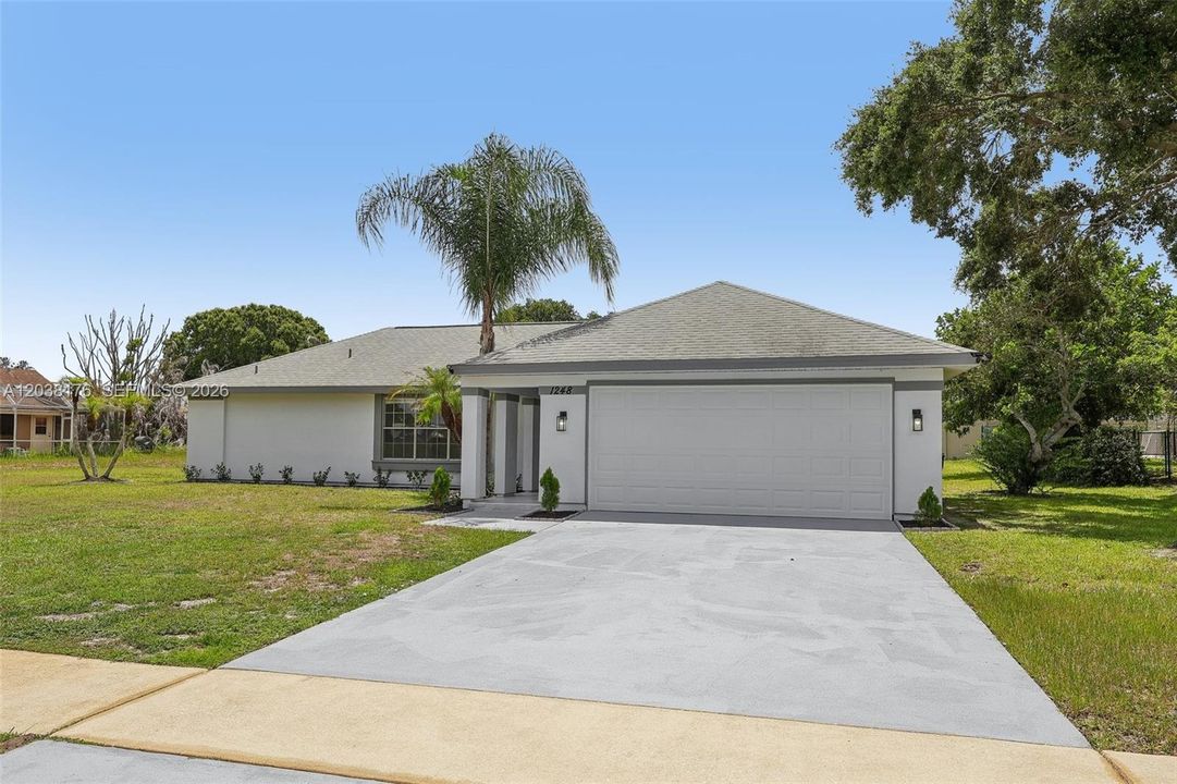 For Sale: $339,000 (5 beds, 2 baths, 0 Square Feet)