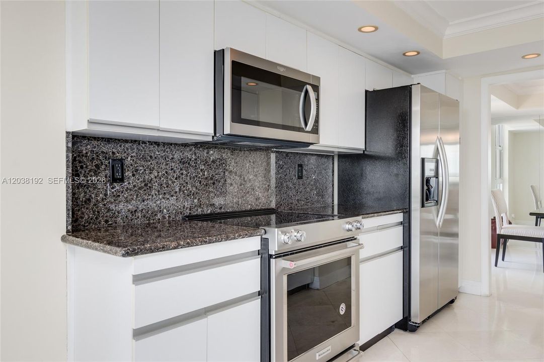 En Renta: $3,950 (2 camas, 2 baños, 1469 Pies cuadrados)