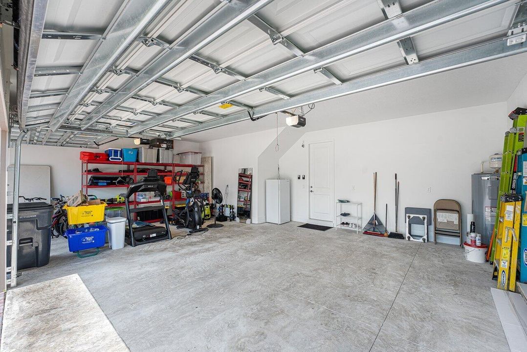 3 Car Garage