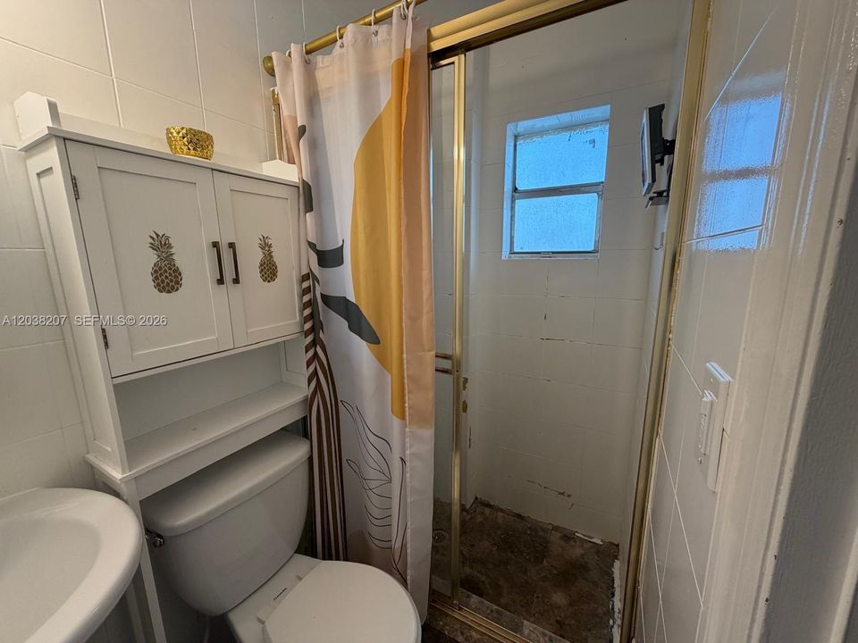 В аренду: $3,200 (2 спален, 2 ванн, 845 Квадратных фут)