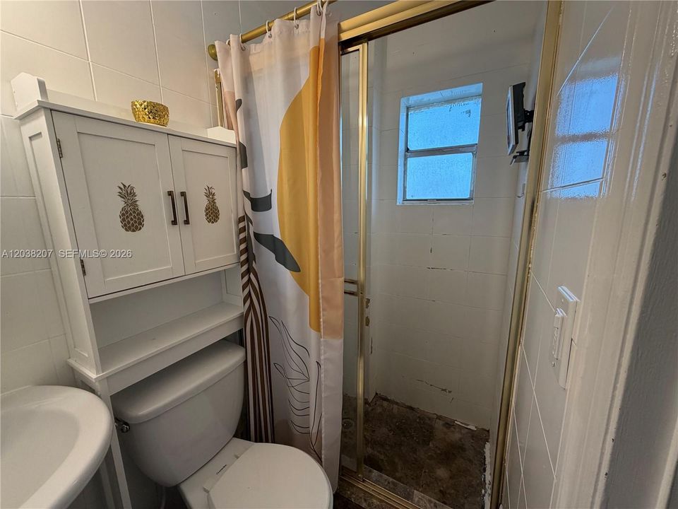 В аренду: $3,200 (2 спален, 2 ванн, 845 Квадратных фут)