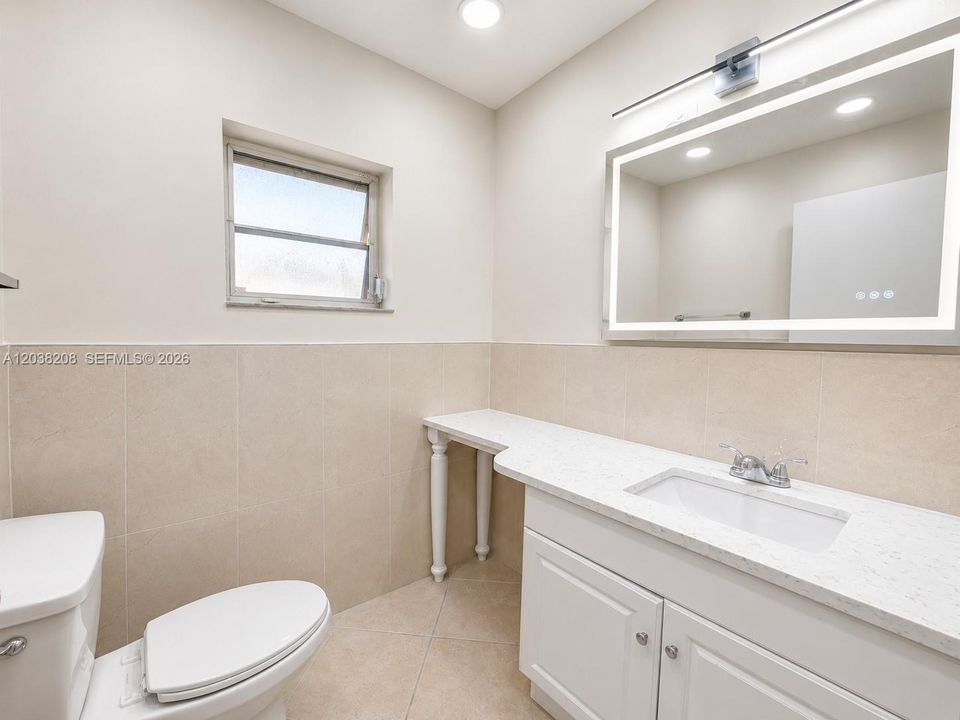 В аренду: $4,300 (4 спален, 2 ванн, 2318 Квадратных фут)