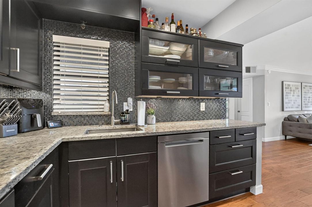 Newer Appliances and Granite Countertops