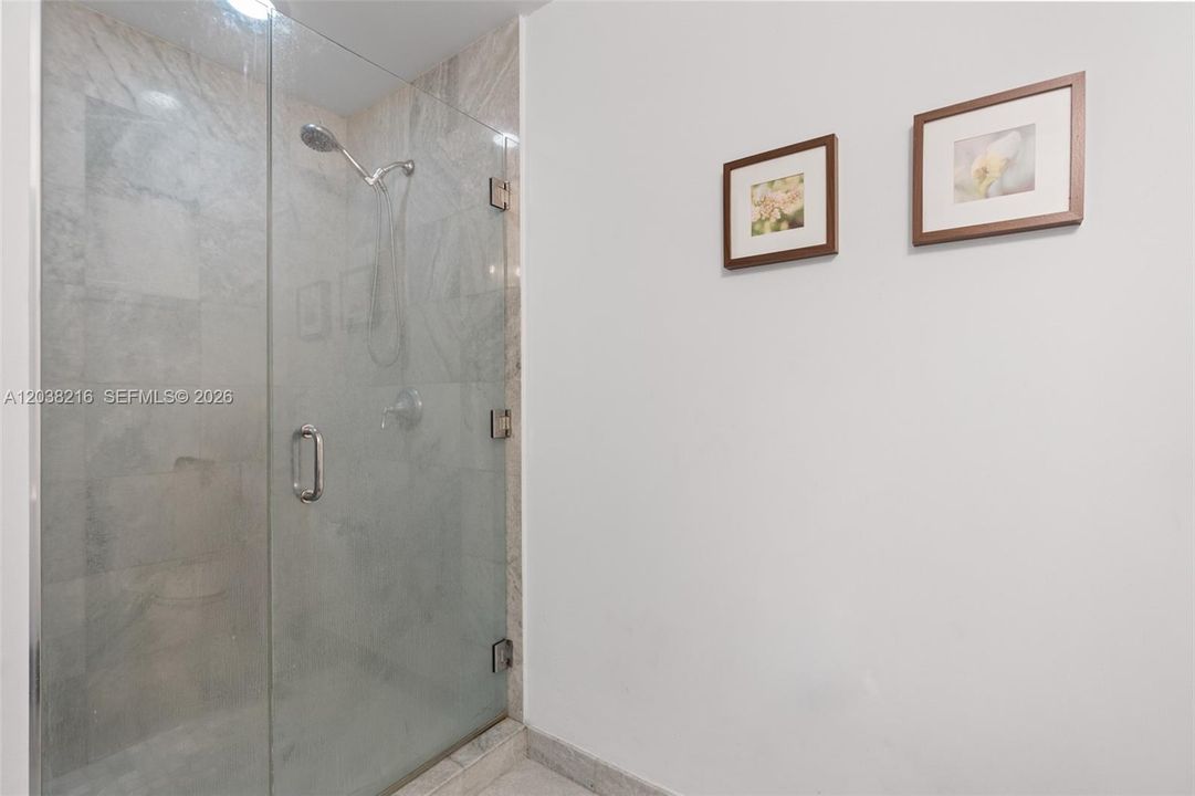 For Sale: $359,000 (0 beds, 1 baths, 601 Square Feet)
