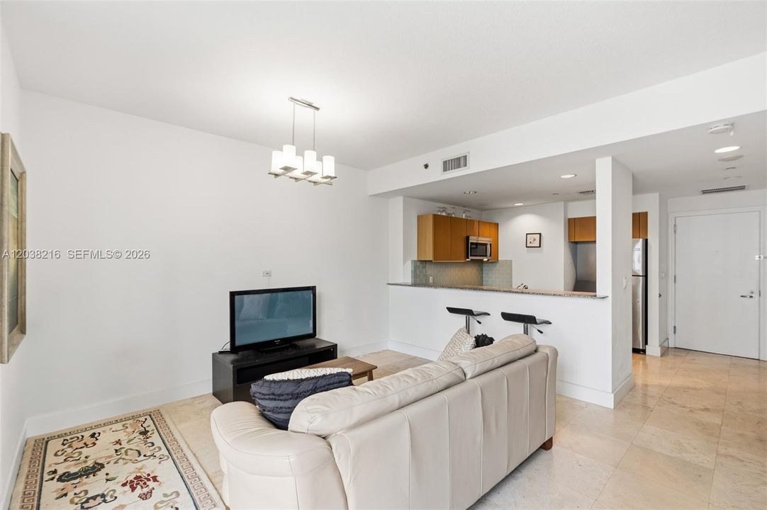 For Sale: $359,000 (0 beds, 1 baths, 601 Square Feet)