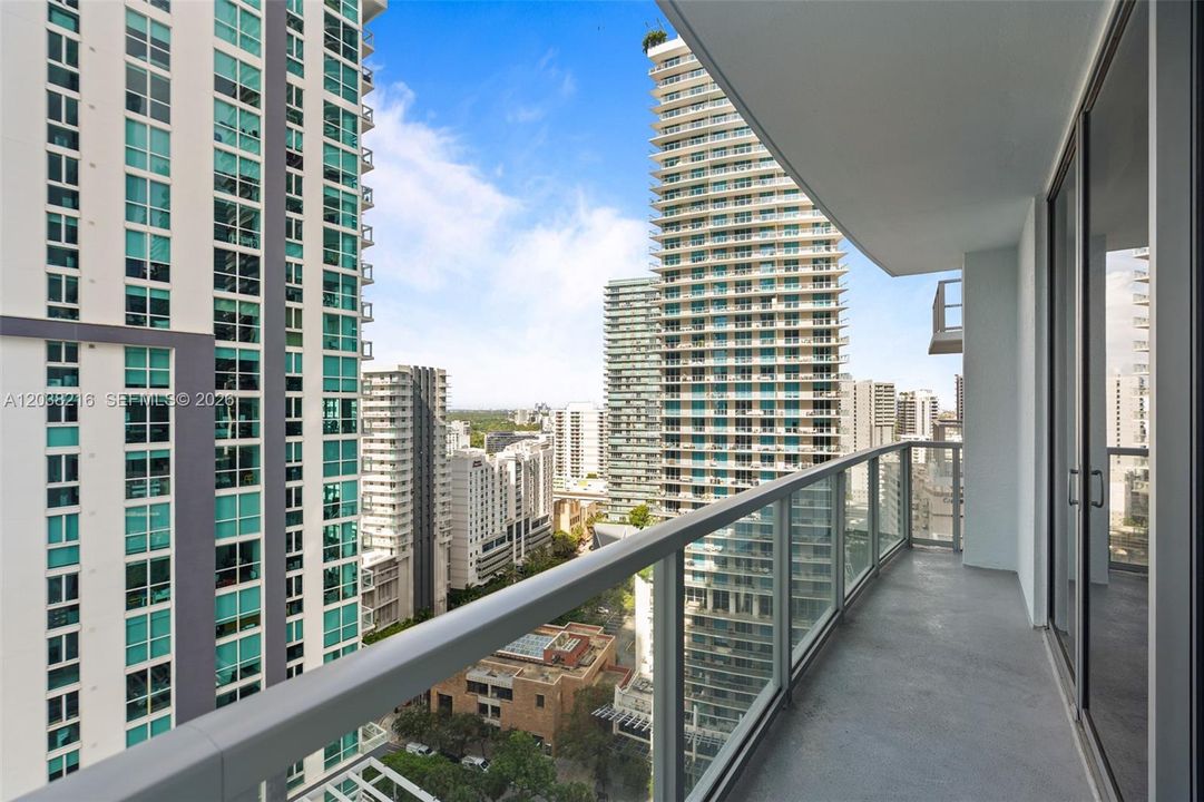 For Sale: $359,000 (0 beds, 1 baths, 601 Square Feet)