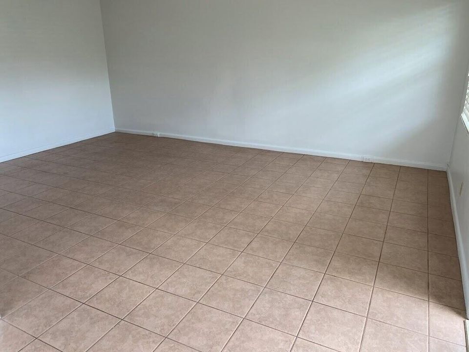 Living Room 20240604173024915639000000-o