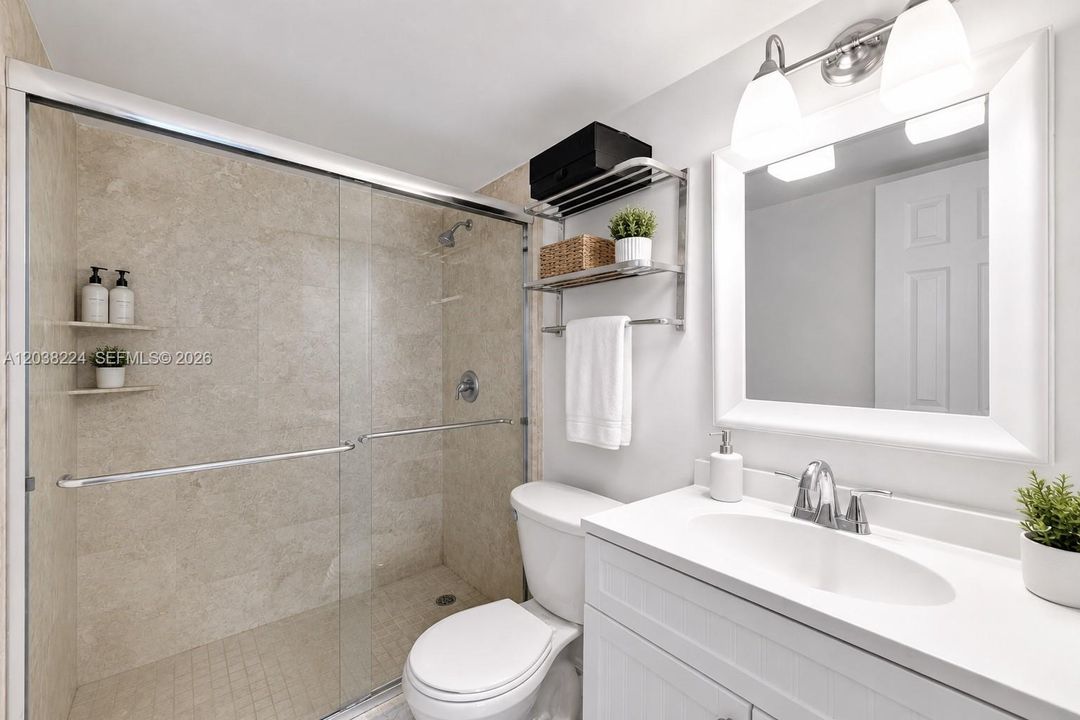 En Venta: $315,000 (1 camas, 1 baños, 766 Pies cuadrados)