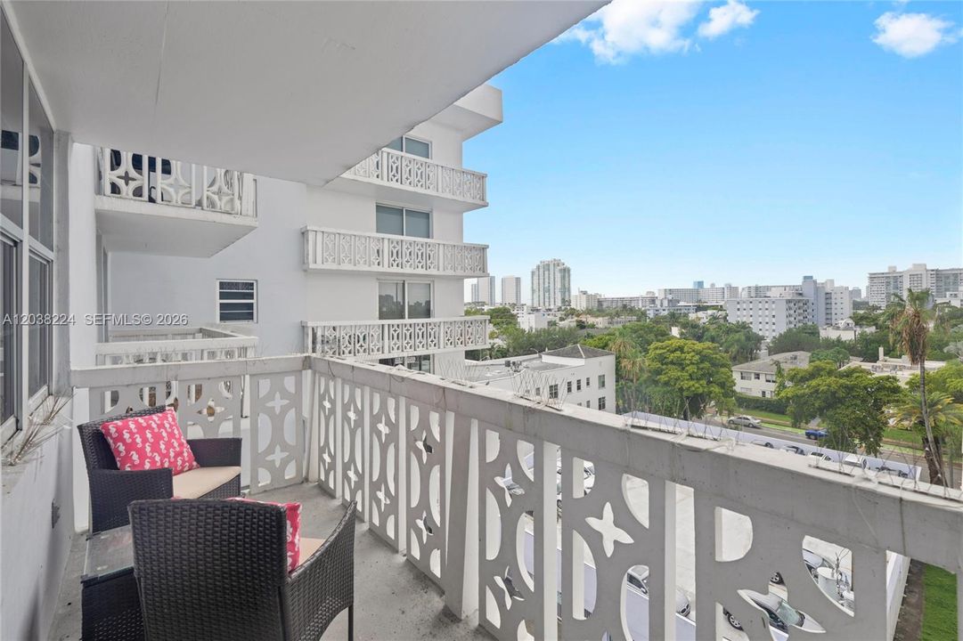 En Venta: $315,000 (1 camas, 1 baños, 766 Pies cuadrados)