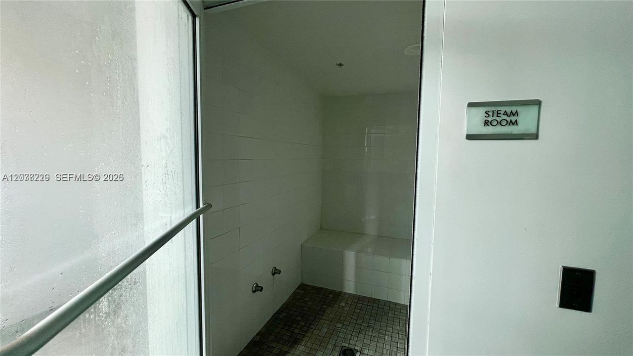 En Renta: $3,700 (2 camas, 2 baños, 1007 Pies cuadrados)