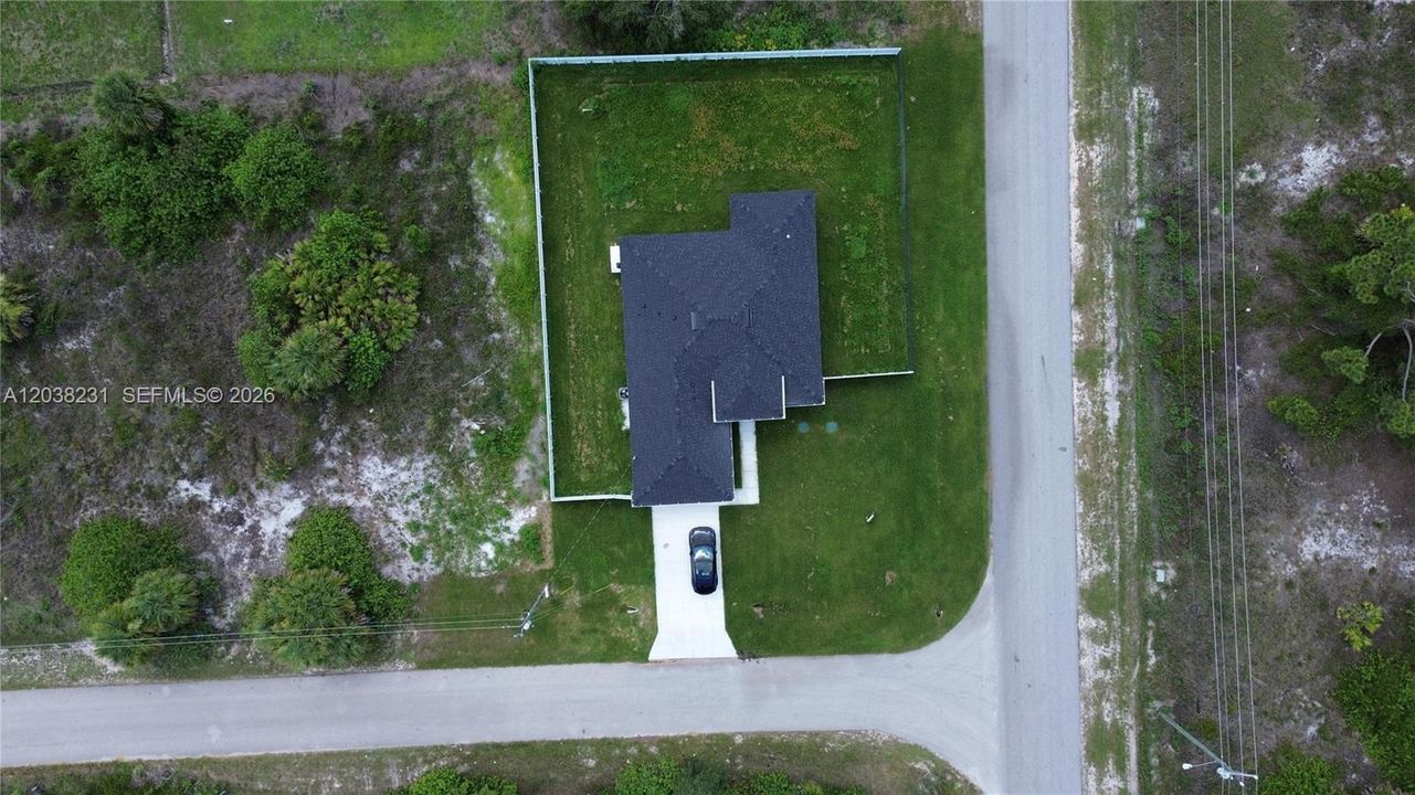For Rent: $2,200 (3 beds, 2 baths, 1546 Square Feet)