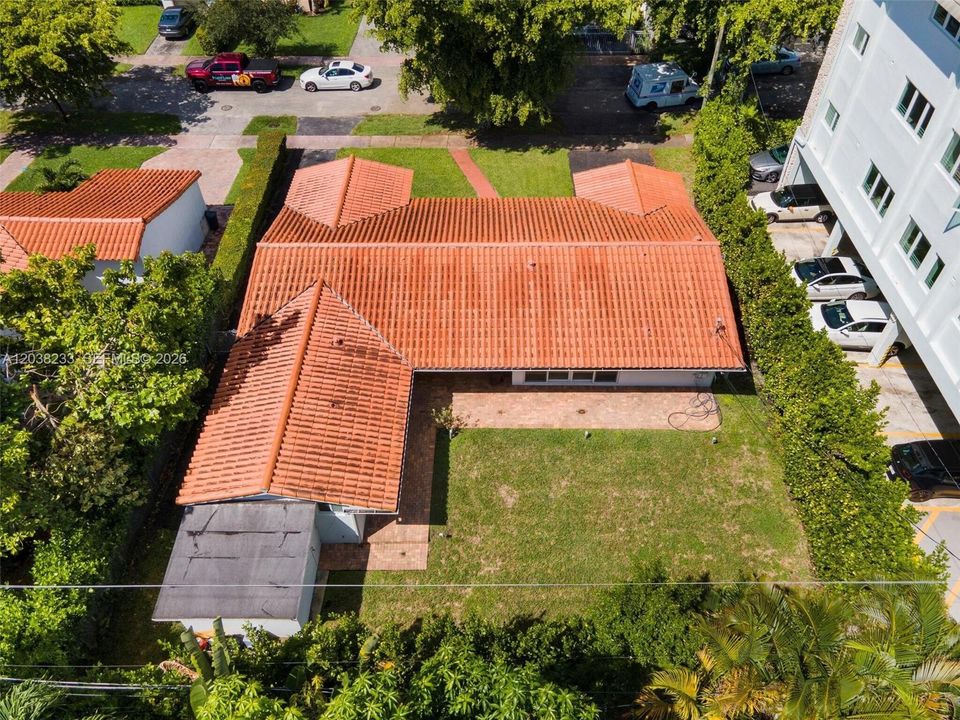 На продажу: $1,398,000 (3 спален, 2 ванн, 1654 Квадратных фут)