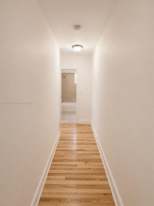 В аренду: $2,850 (2 спален, 1 ванн, 800 Квадратных фут)