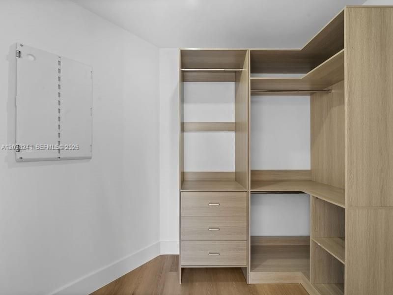 В аренду: $2,700 (2 спален, 2 ванн, 900 Квадратных фут)