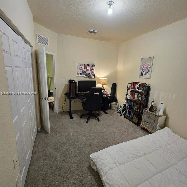 For Sale: $429,000 (3 beds, 2 baths, 1706 Square Feet)