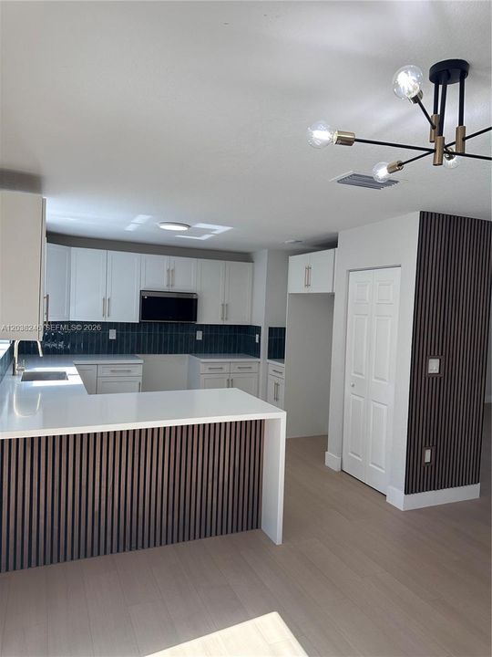 For Sale: $667,000 (4 beds, 2 baths, 1595 Square Feet)