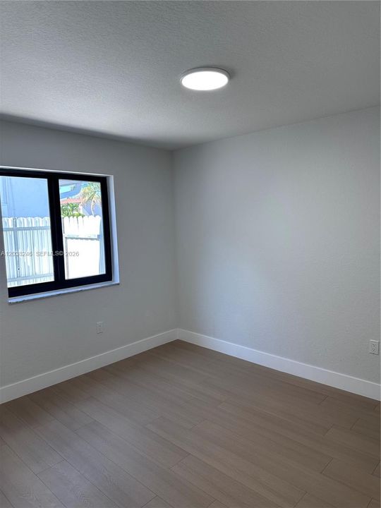 For Sale: $667,000 (4 beds, 2 baths, 1595 Square Feet)