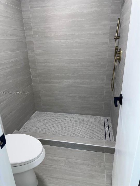 For Sale: $667,000 (4 beds, 2 baths, 1595 Square Feet)